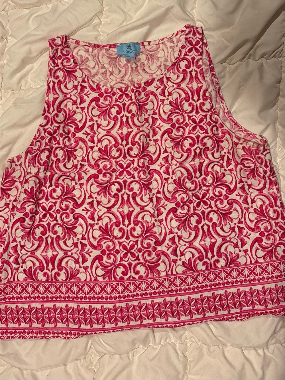 CeCe Pink & White Sleeveless Printed Blouse